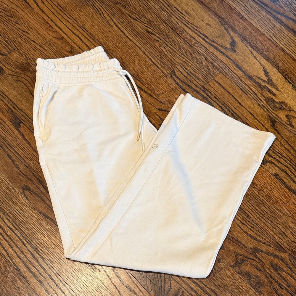 Athleta Sea Soft mid-rise straight pant NWOT